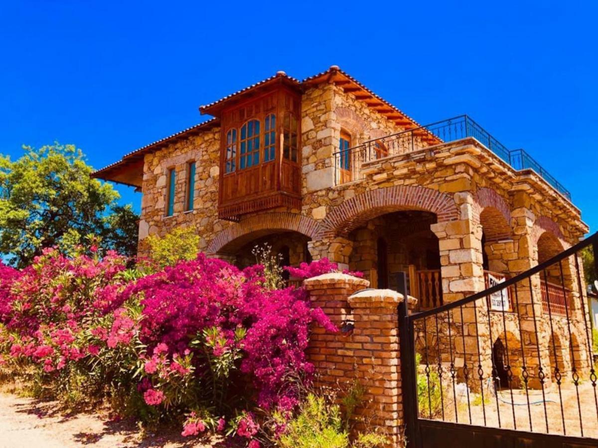 Side Cottagehause Luaran gambar
